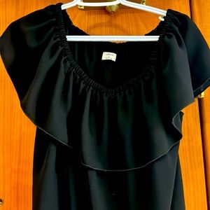 Black top by Wilfred. Cute ruffled black top from Aritzia